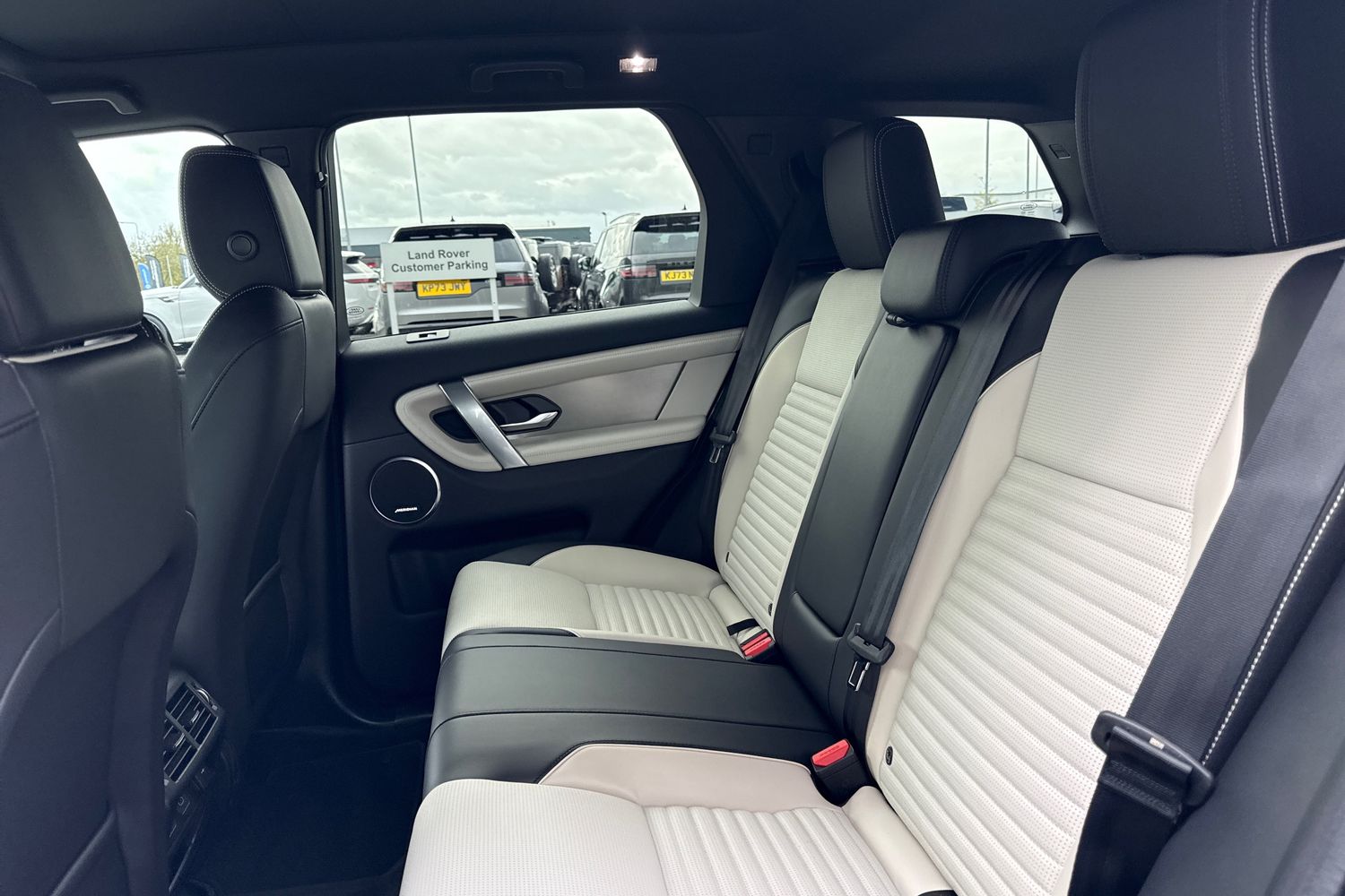 Used Land Rover Discovery Sport 2025 for sale - 76330828: Photo 13