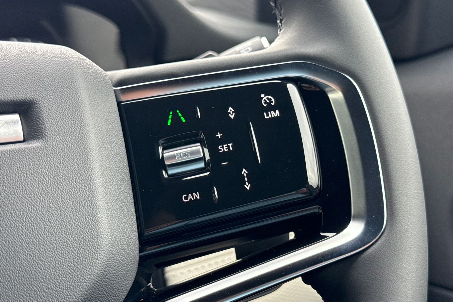 Used Land Rover Discovery Sport 2025 for sale - 76330828: Photo 18