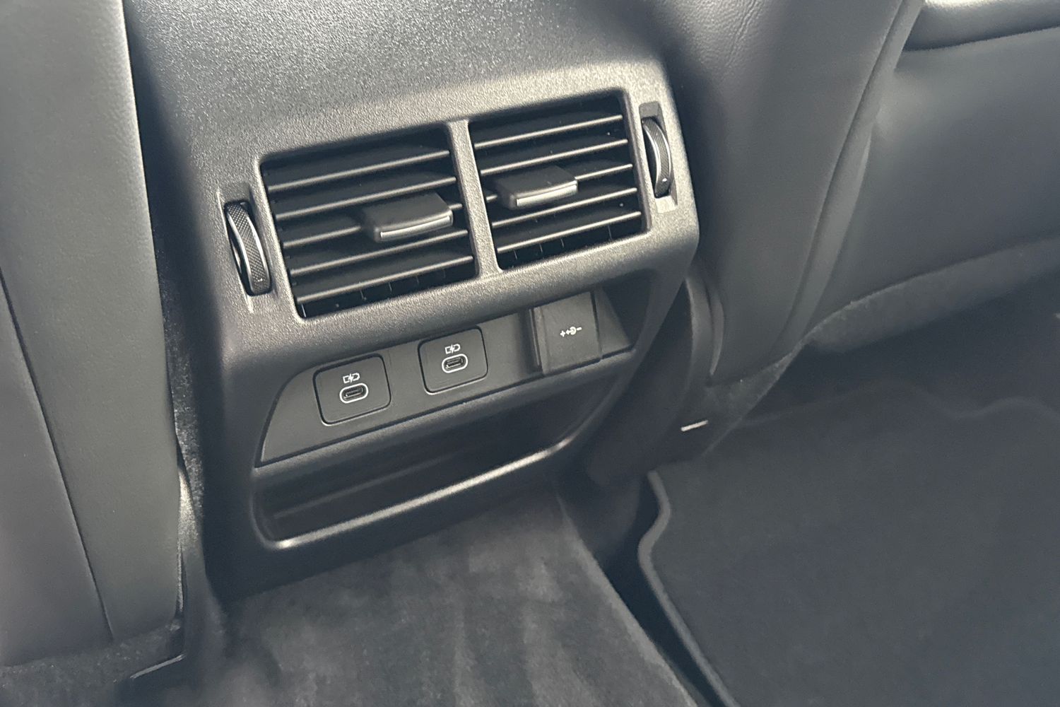 Used Land Rover Discovery Sport 2025 for sale - 76330828: Photo 25