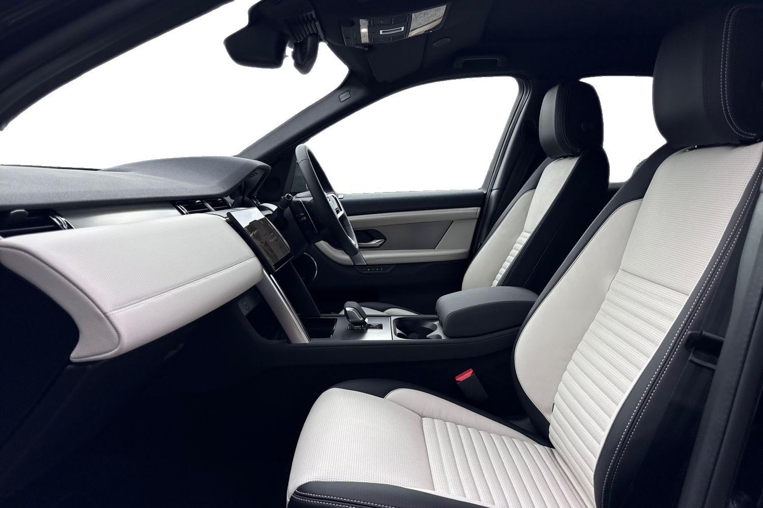 Used Land Rover Discovery Sport 2025 for sale - 76330828: Photo 3