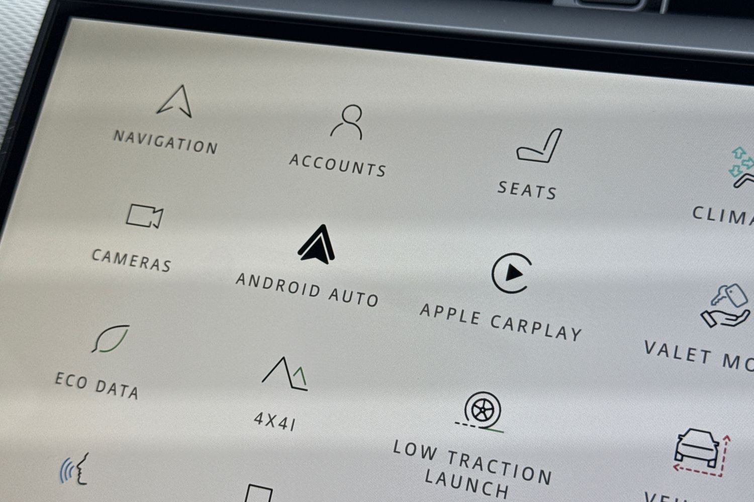 Used Land Rover Discovery Sport 2025 for sale - 76330828: Photo 30