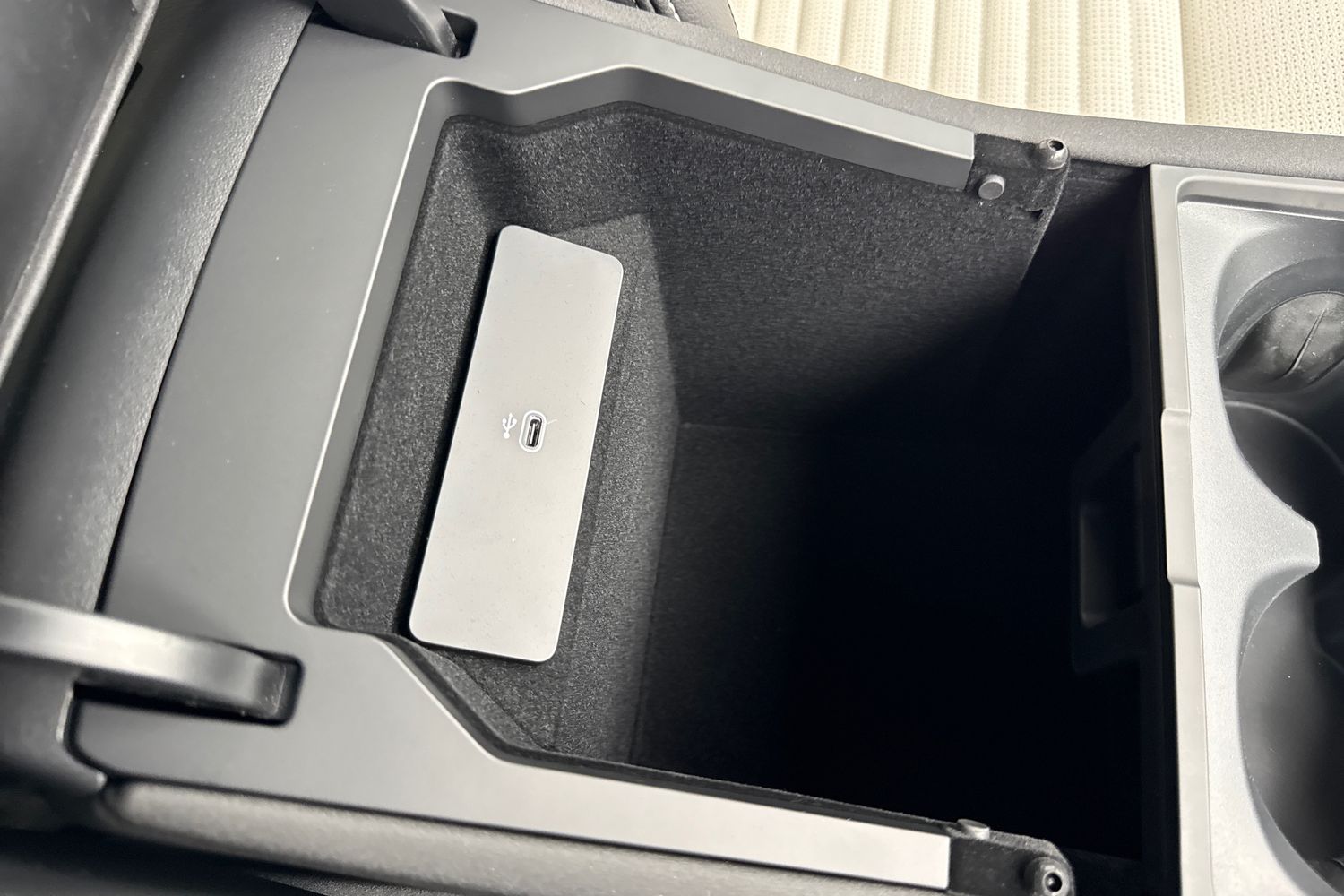 Used Land Rover Discovery Sport 2025 for sale - 76330828: Photo 42