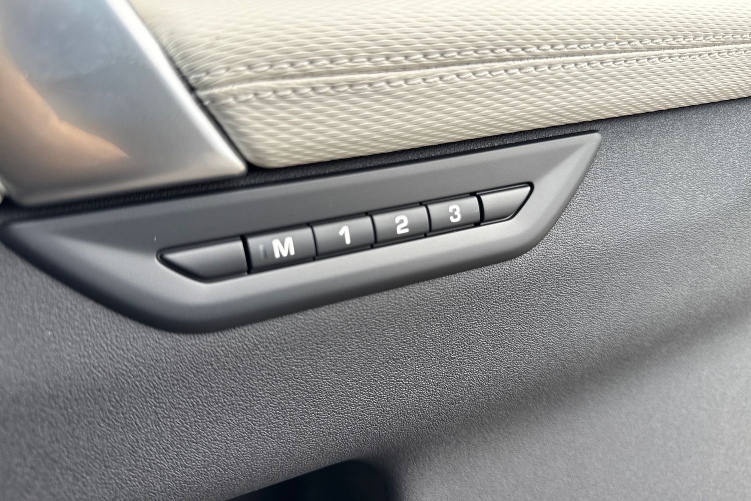 Used Land Rover Discovery Sport 2025 for sale - 76330828: Photo 49