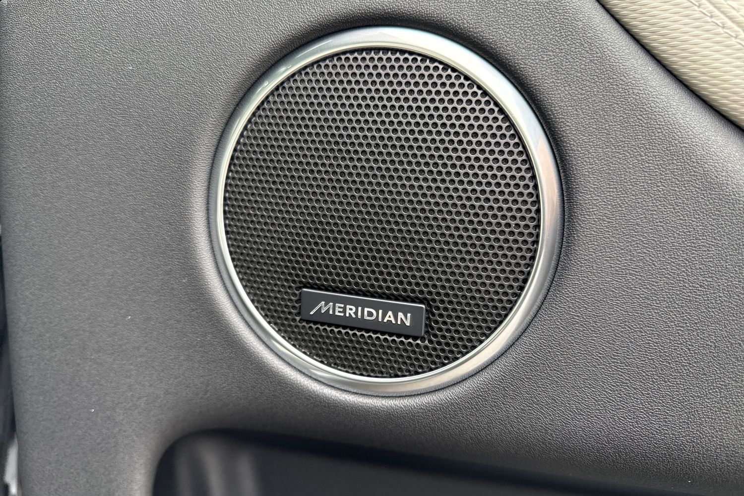 Used Land Rover Discovery Sport 2025 for sale - 76330828: Photo 50