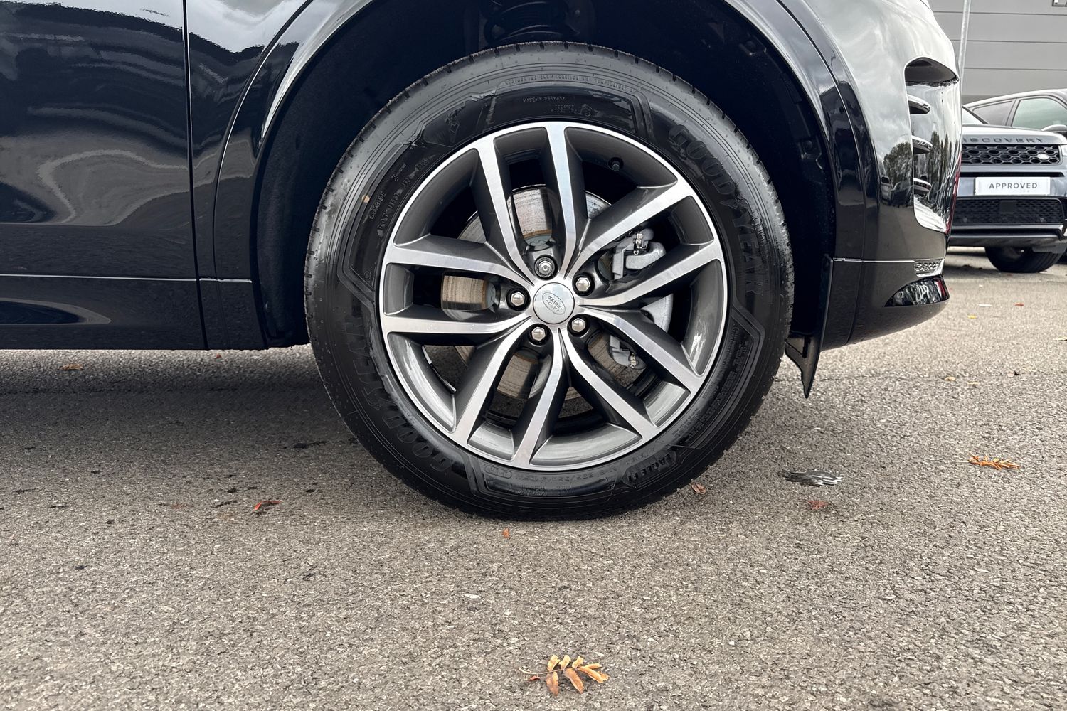 Used Land Rover Discovery Sport 2025 for sale - 76330828: Photo 8