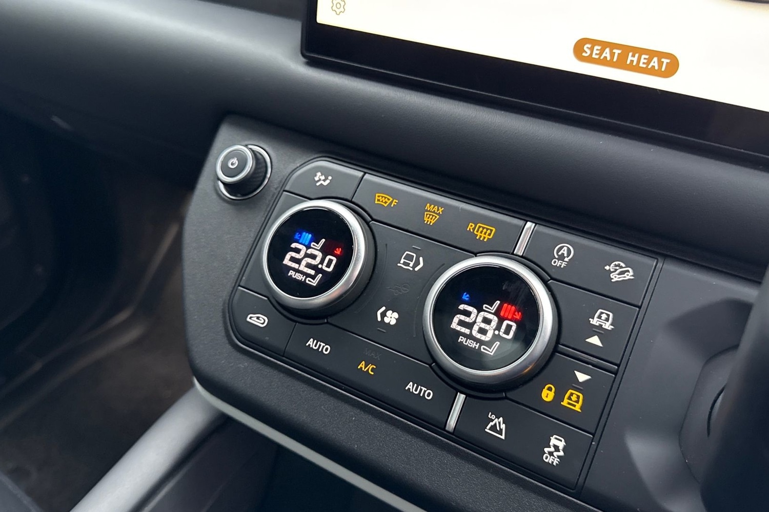 Used Land Rover Defender 110 2024 for sale - 76844553: Photo 23