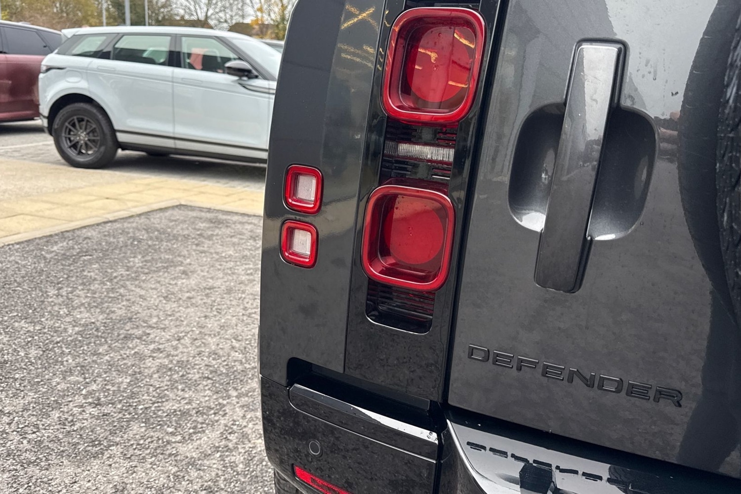 Used Land Rover Defender 110 2024 for sale - 76844553: Photo 27