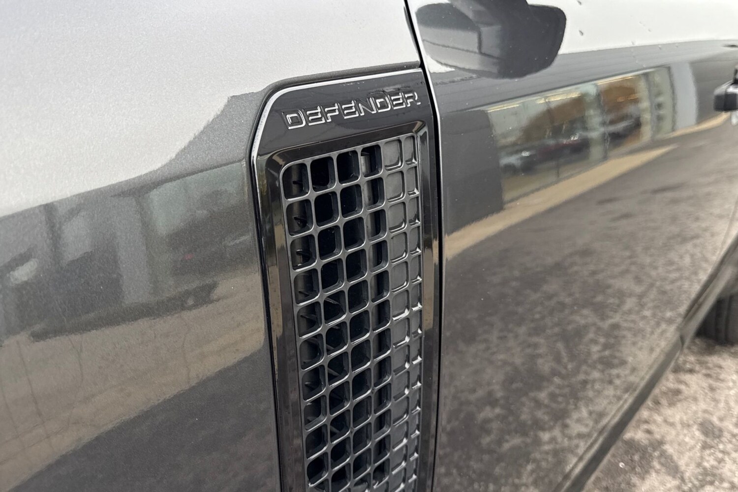 Used Land Rover Defender 110 2024 for sale - 76844553: Photo 29