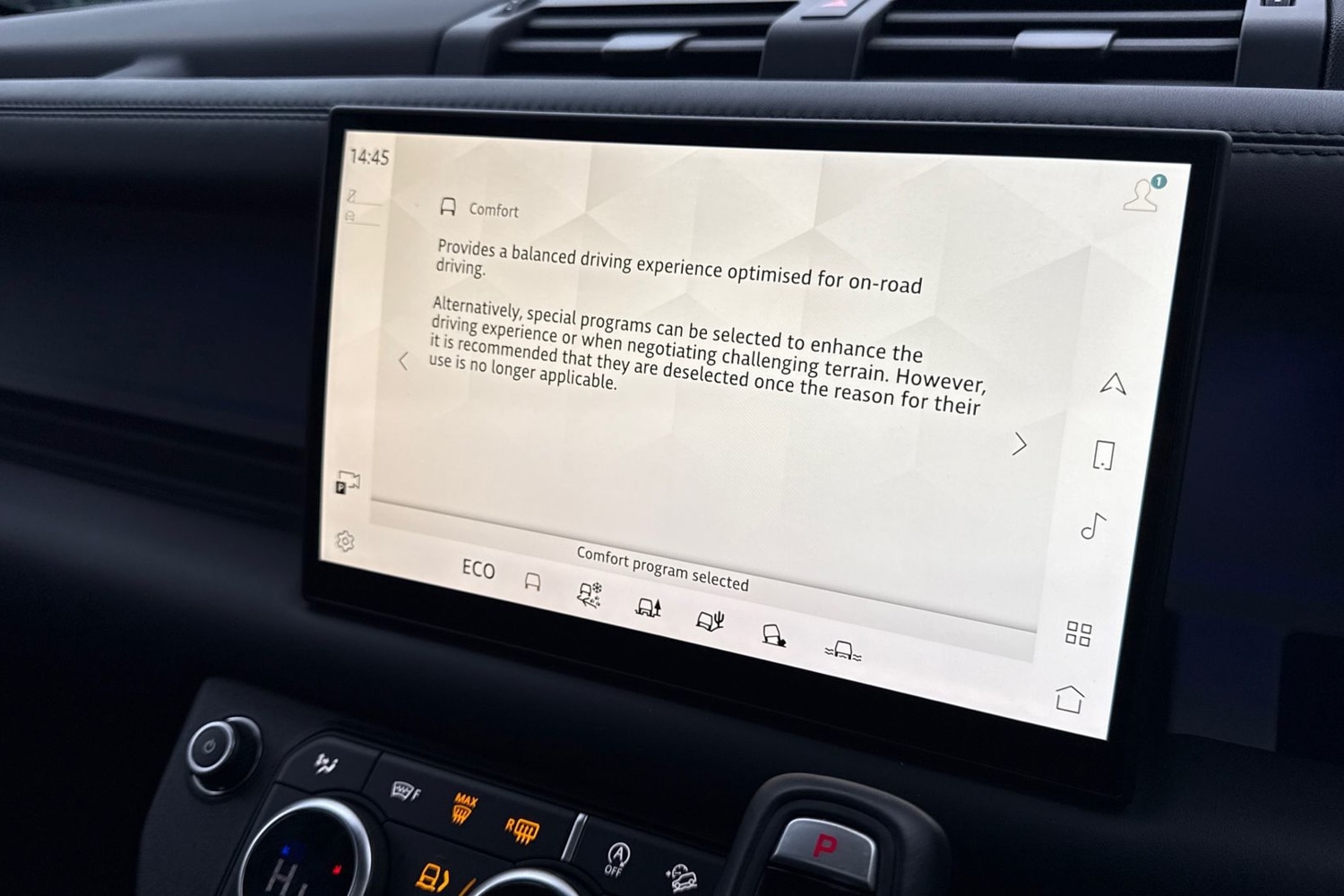 Used Land Rover Defender 110 2024 for sale - 76844553: Photo 40