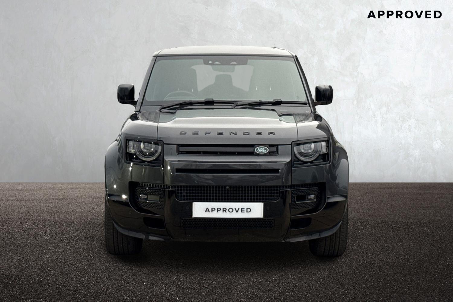 Used Land Rover Defender 110 2024 for sale - 76844553: Photo 8