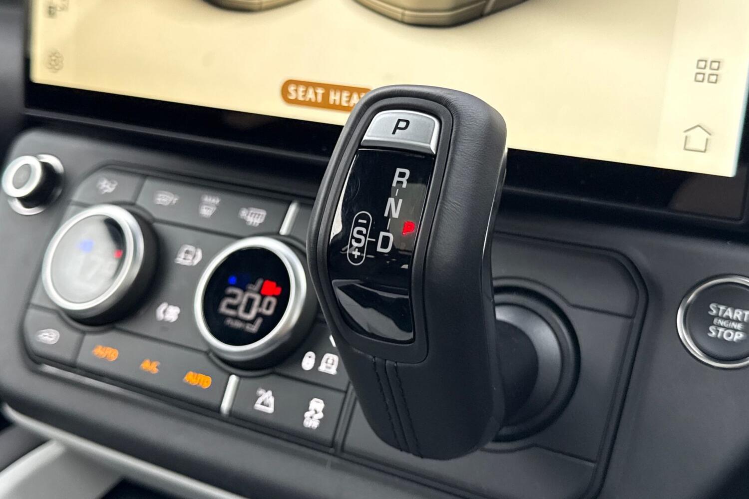 Used Land Rover Defender 2025 for sale - 77747750: Photo 13