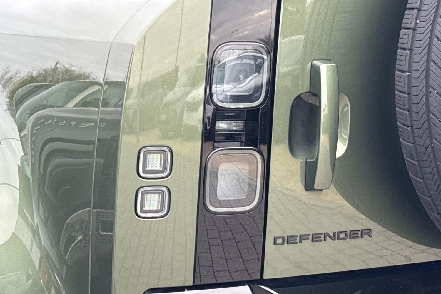 Used Land Rover Defender 2025 for sale - 77747750: Photo 19