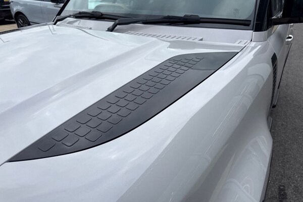 Used Land Rover Defender 110 2025 for sale - 76249208: Photo 32