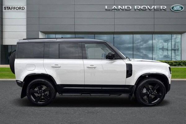 Used Land Rover Defender 110 2025 for sale - 76249208: Photo 5