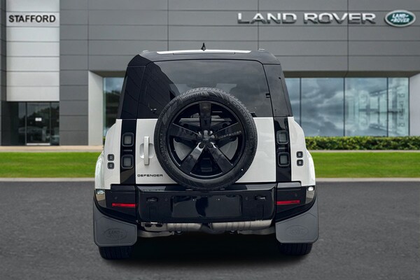 Used Land Rover Defender 110 2025 for sale - 76249208: Photo 6