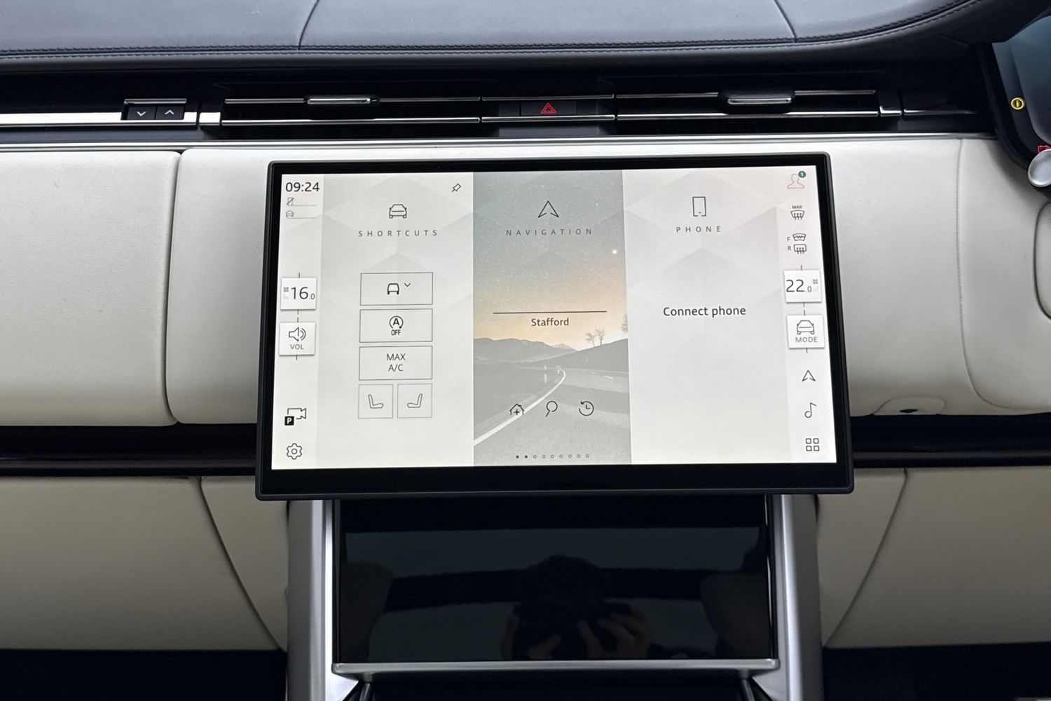 Used Land Rover Range Rover 2025 for sale - 76330786: Photo 14