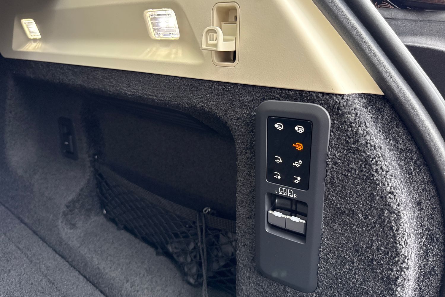 Used Land Rover Range Rover 2025 for sale - 76330786: Photo 29