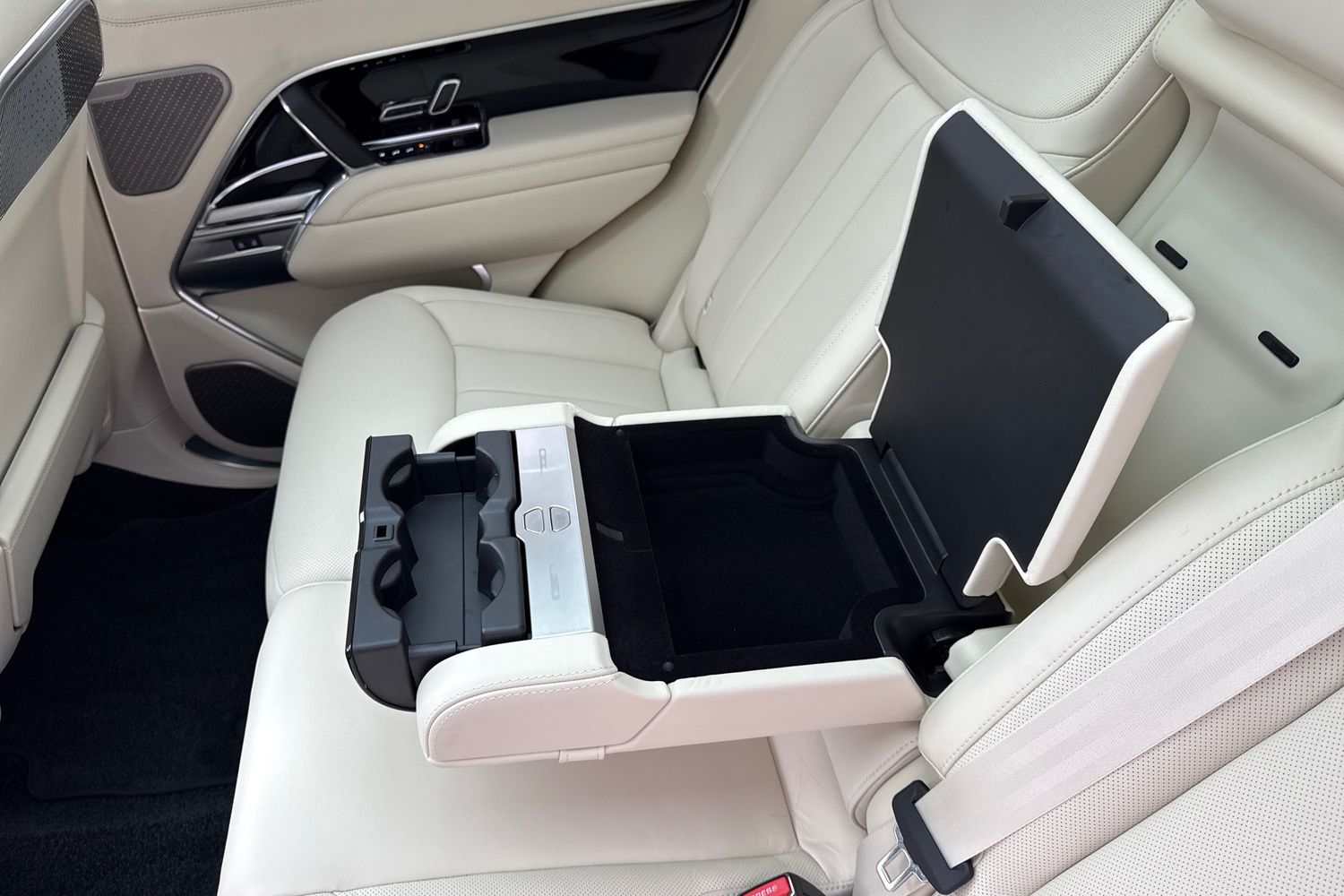 Used Land Rover Range Rover 2025 for sale - 76330786: Photo 33