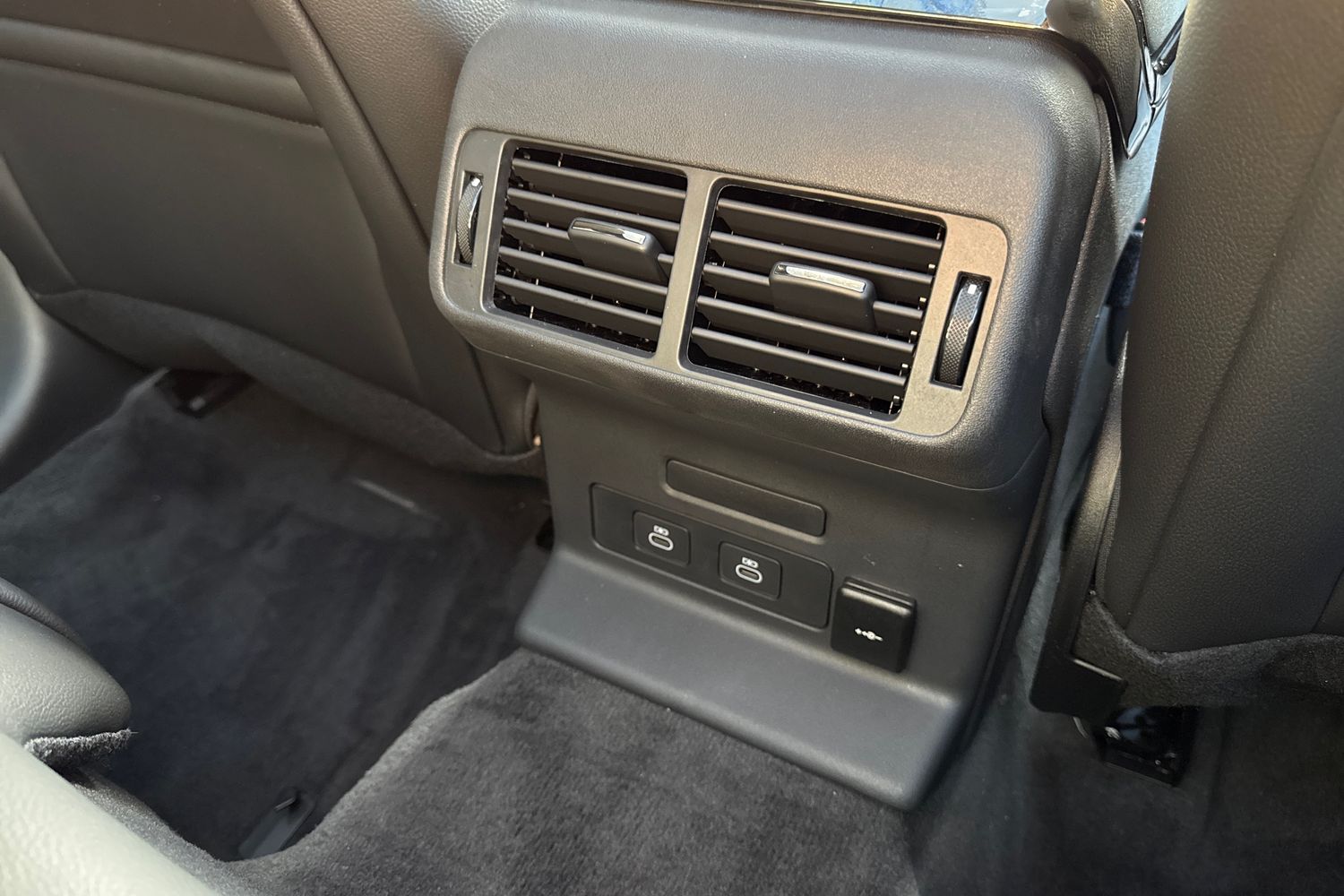 Used Land Rover Range Rover Velar 2025 for sale - 76330800: Photo 29