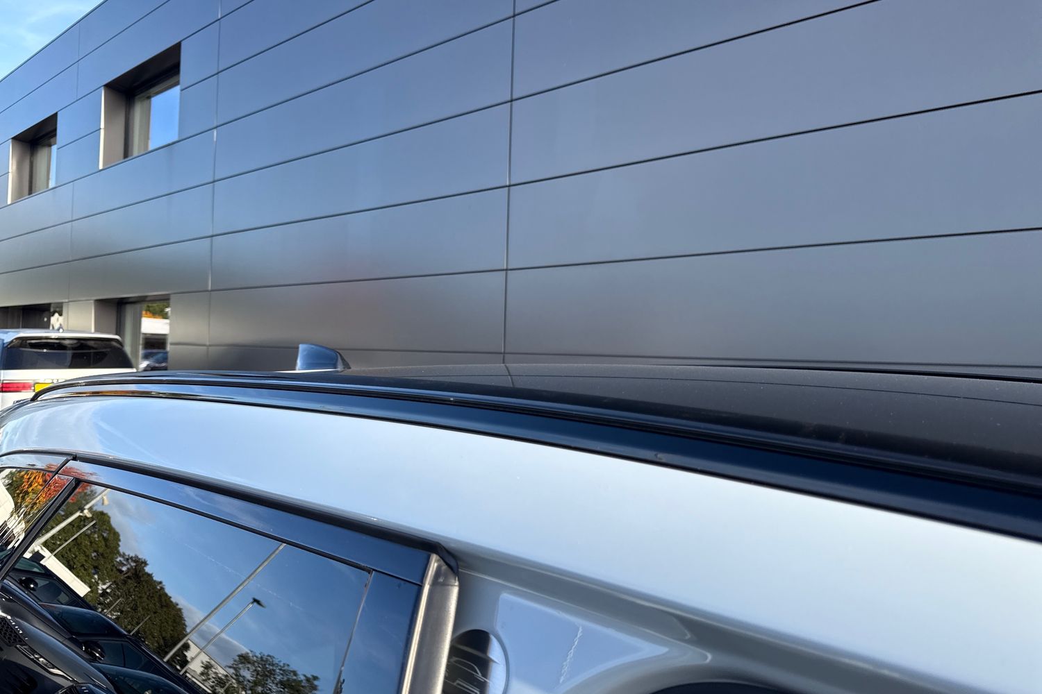 Used Land Rover Range Rover Velar 2025 for sale - 76330800: Photo 35