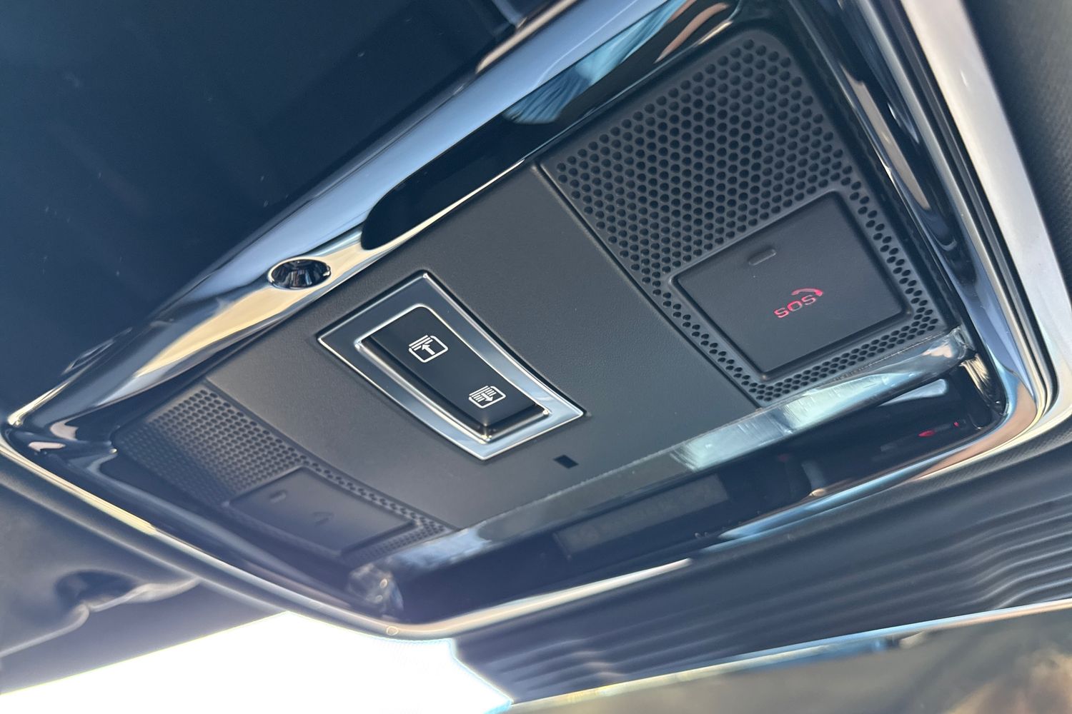 Used Land Rover Range Rover Velar 2025 for sale - 76330800: Photo 55