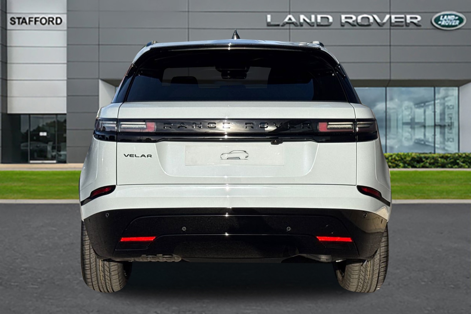 Used Land Rover Range Rover Velar 2025 for sale - 76330800: Photo 6