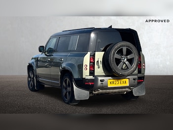 Used Land Rover Defender 110 2023 for sale - 75931344: Photo