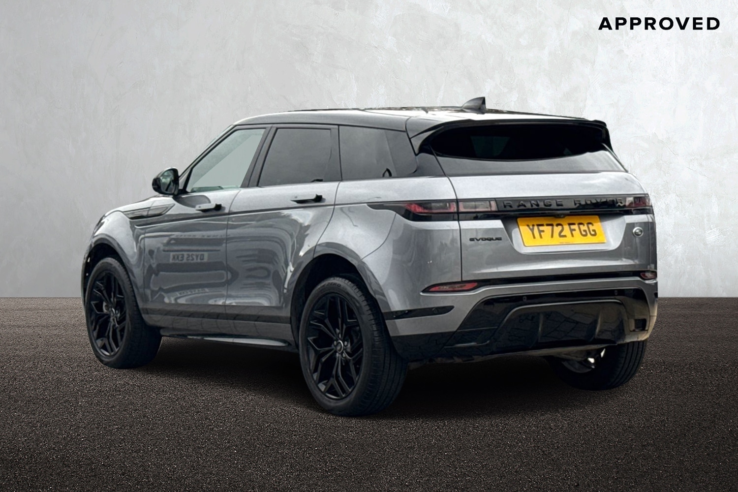 Used Land Rover Range Rover Evoque 2023 for sale - 76115241: Photo 2