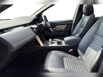 Used Land Rover Discovery Sport 2024 for sale - 75203734: Photo