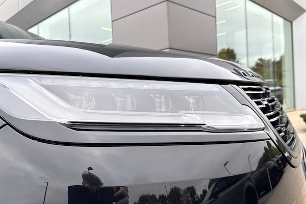 Used Land Rover Range Rover Velar 2023 for sale - 76220169: Photo 18