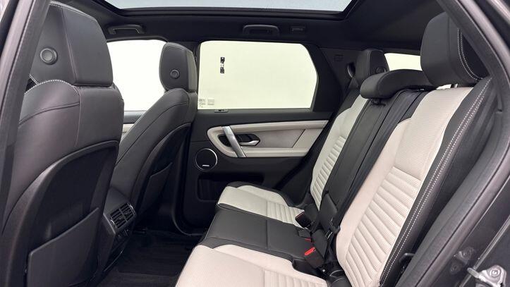 Used Land Rover Discovery Sport 2025 for sale - 77390115: Photo 4