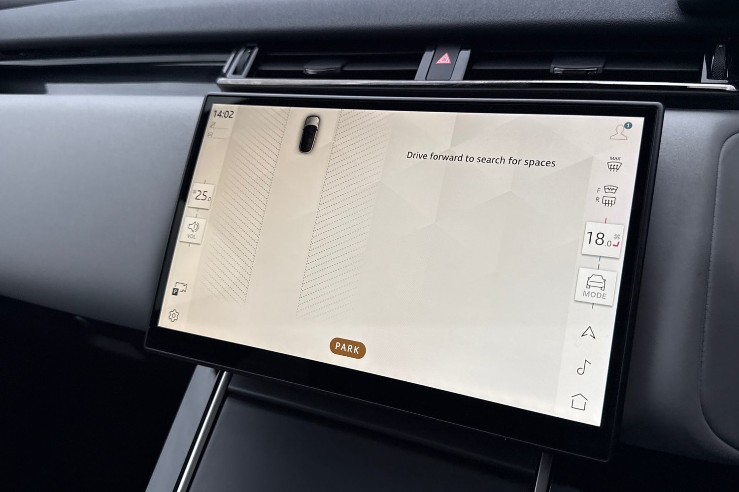 Used Land Rover Range Rover Velar 2024 for sale - 76876112: Photo 40