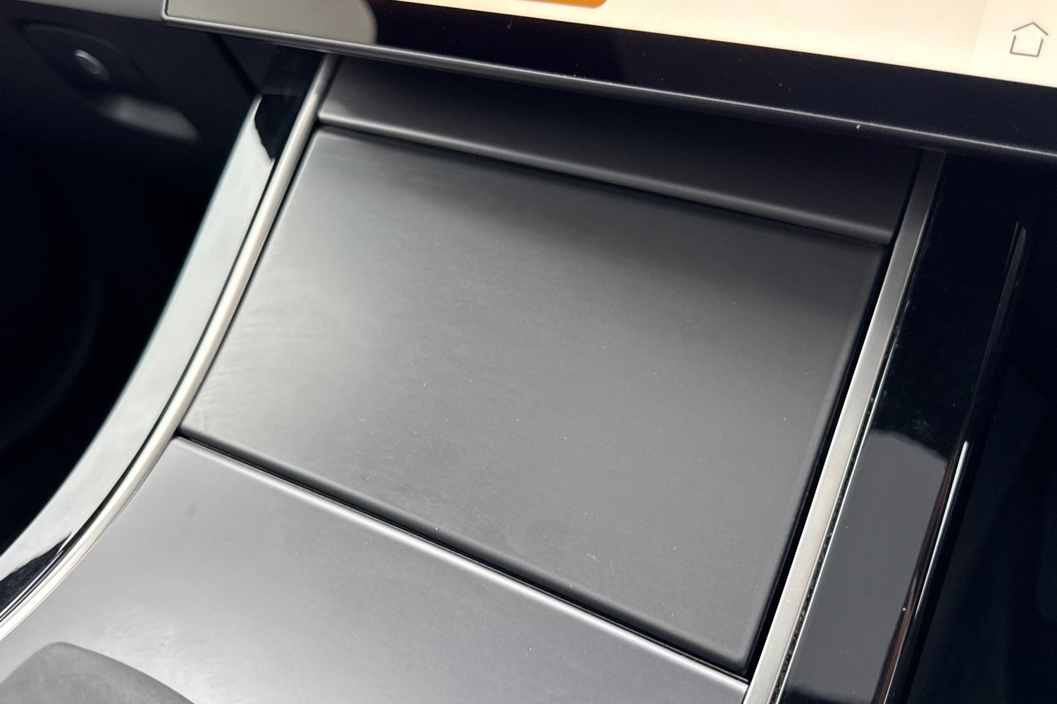 Used Land Rover Range Rover Velar 2024 for sale - 76876112: Photo 42