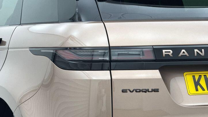 Used Land Rover Range Rover Evoque 2024 for sale - 77620529: Photo 19