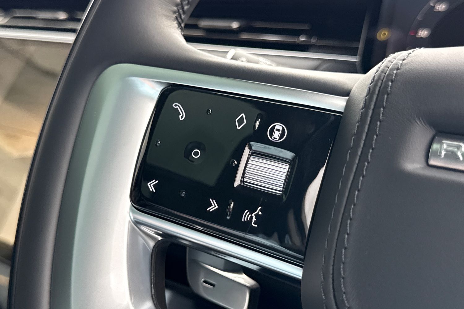 Used Land Rover Range Rover 2025 for sale - 76330819: Photo 17