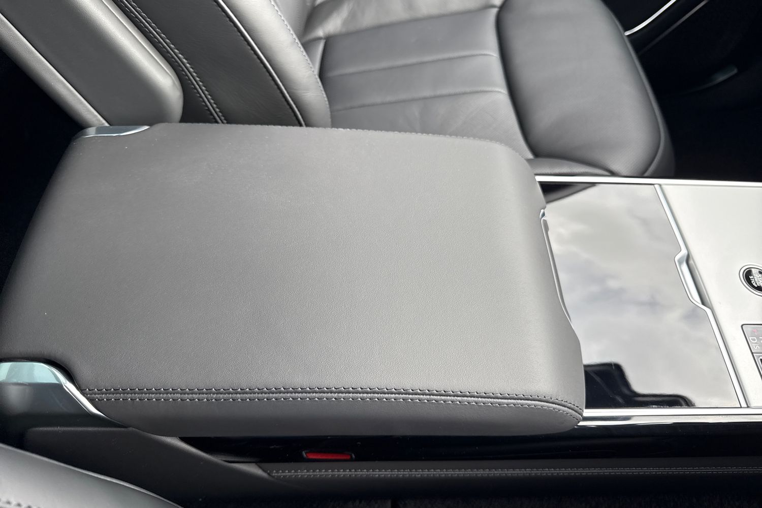 Used Land Rover Range Rover 2025 for sale - 76330819: Photo 53