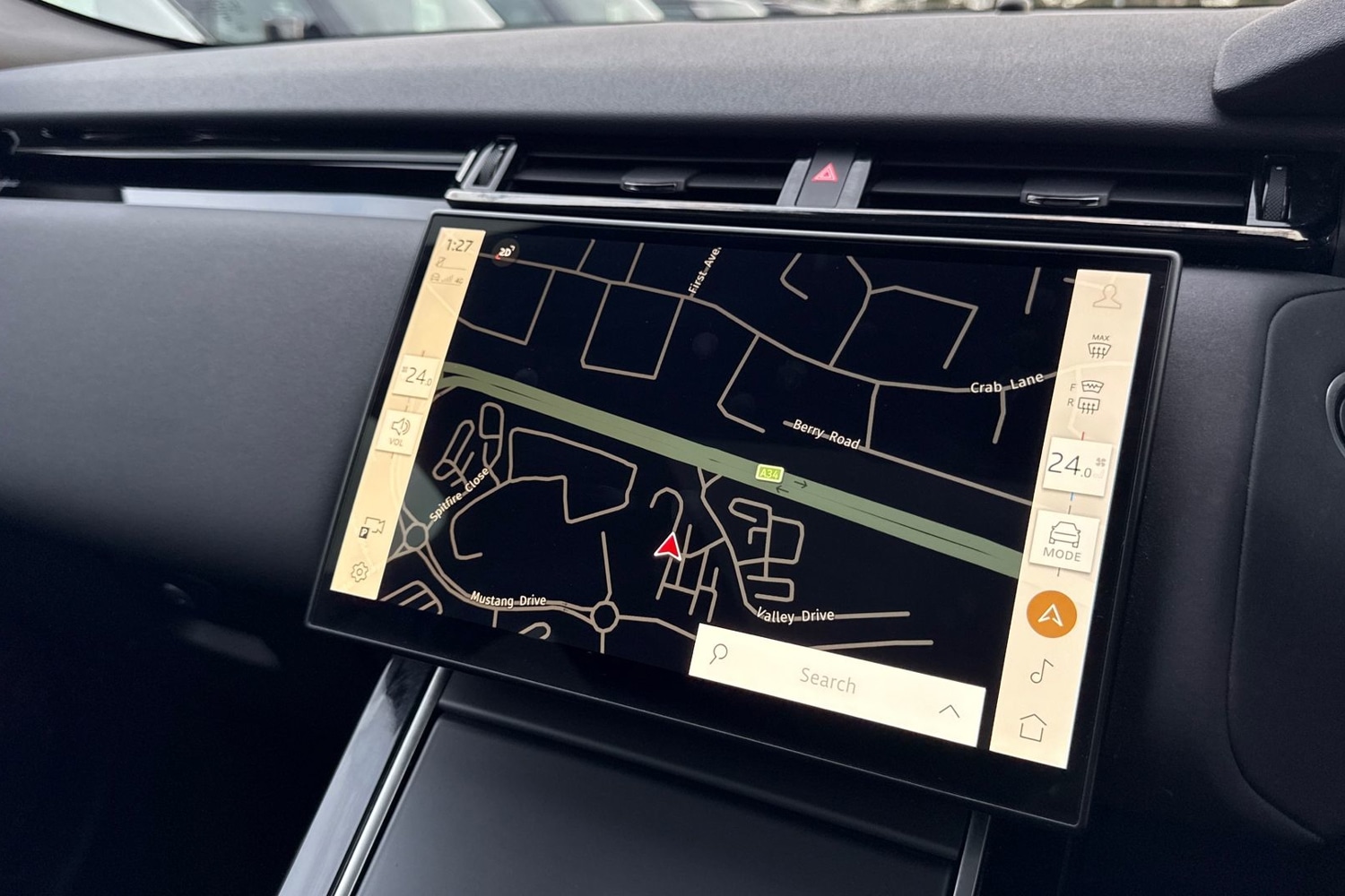 Used Land Rover Range Rover Velar 2023 for sale - 76876017: Photo 12