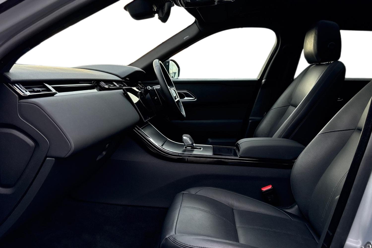 Used Land Rover Range Rover Velar 2023 for sale - 76876017: Photo 3