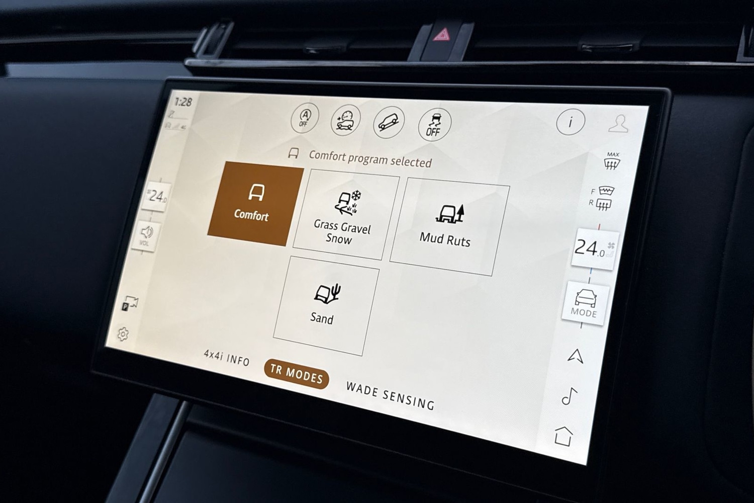 Used Land Rover Range Rover Velar 2023 for sale - 76876017: Photo 38