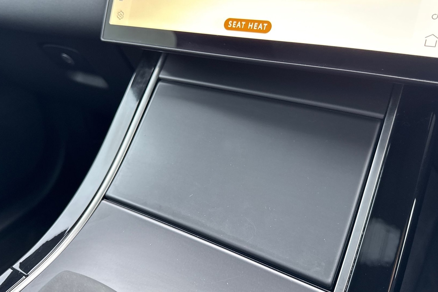 Used Land Rover Range Rover Velar 2023 for sale - 76876017: Photo 42