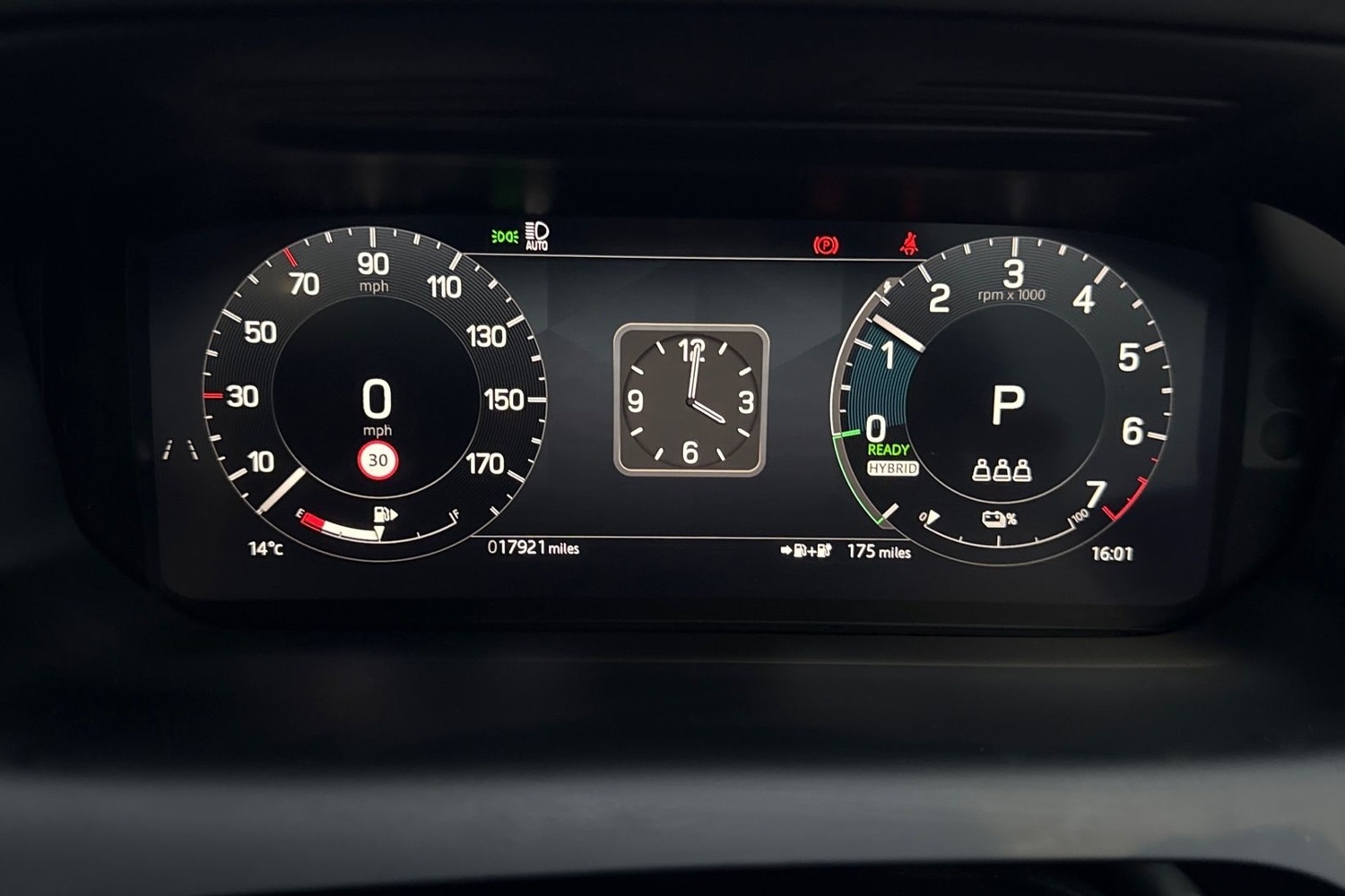 Used Land Rover Discovery Sport 2024 for sale - 76569616: Photo 17