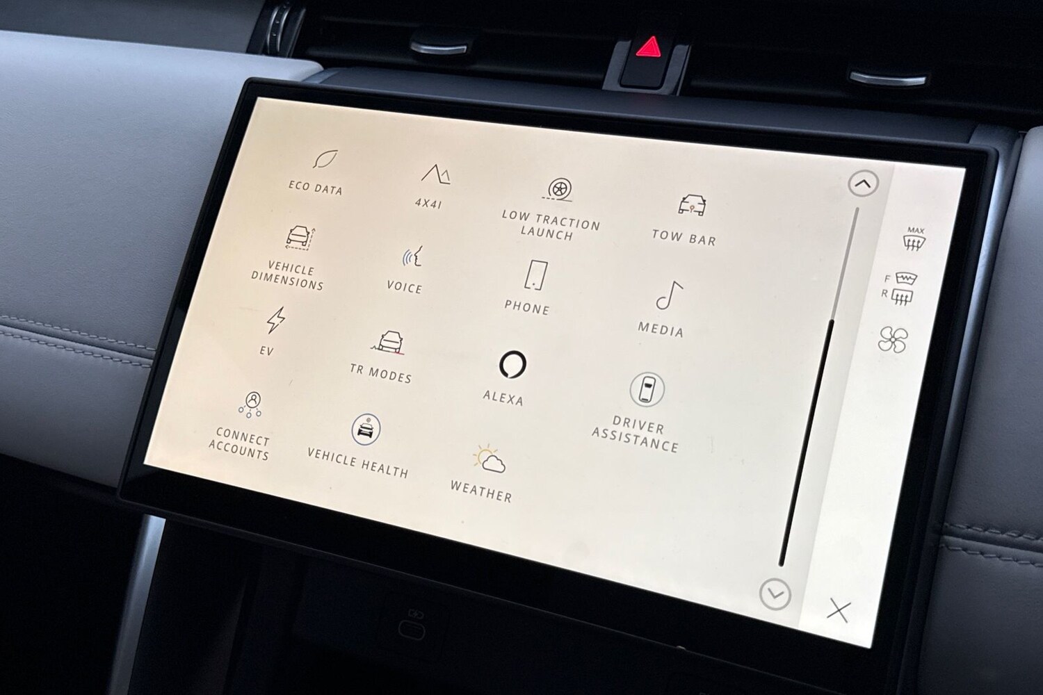 Used Land Rover Discovery Sport 2024 for sale - 76569616: Photo 40