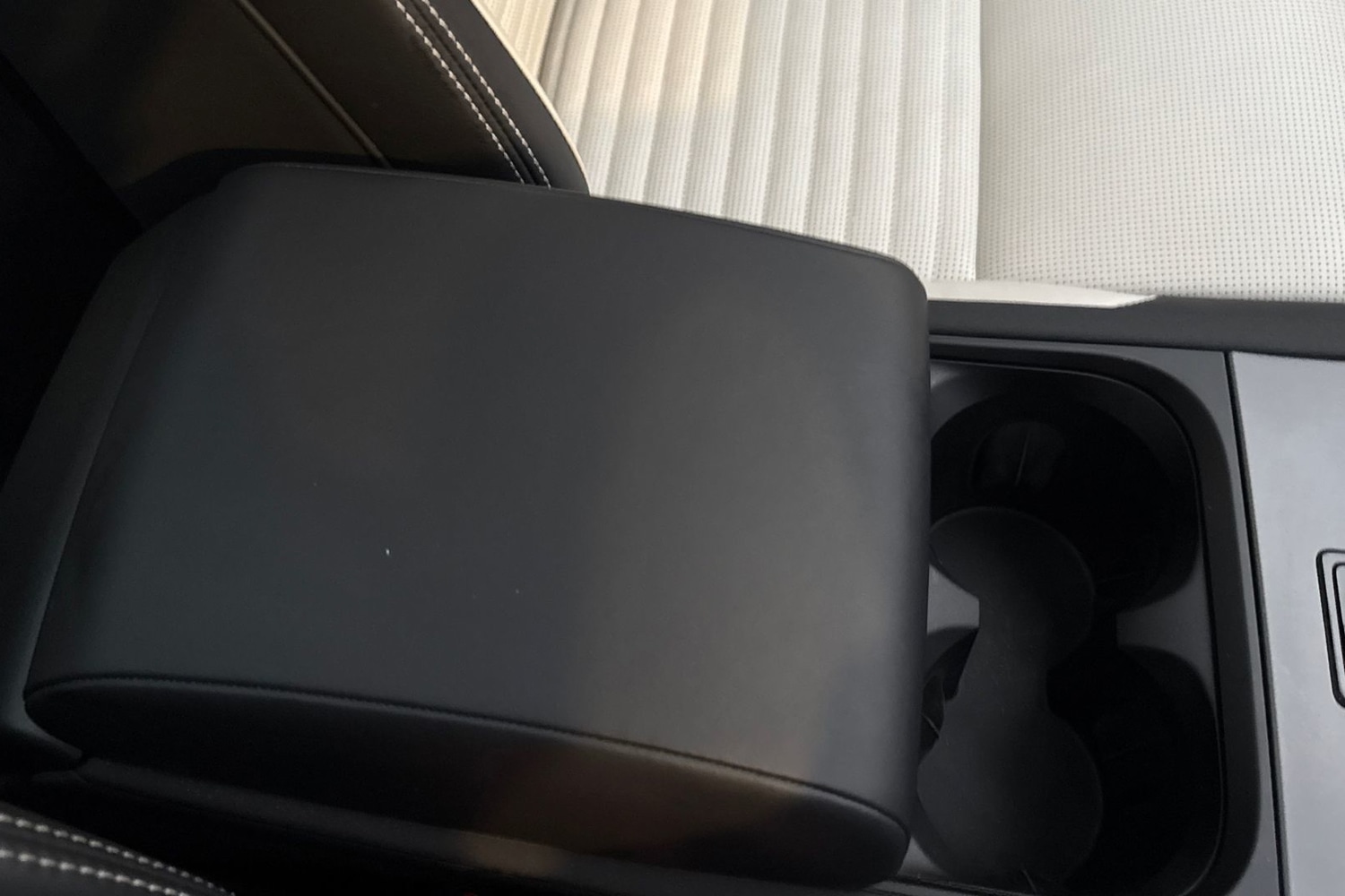 Used Land Rover Discovery Sport 2024 for sale - 76569616: Photo 47