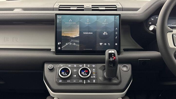 Used Land Rover Defender 2025 for sale - 77340974: Photo 14