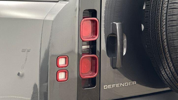 Used Land Rover Defender 2025 for sale - 77340974: Photo 18