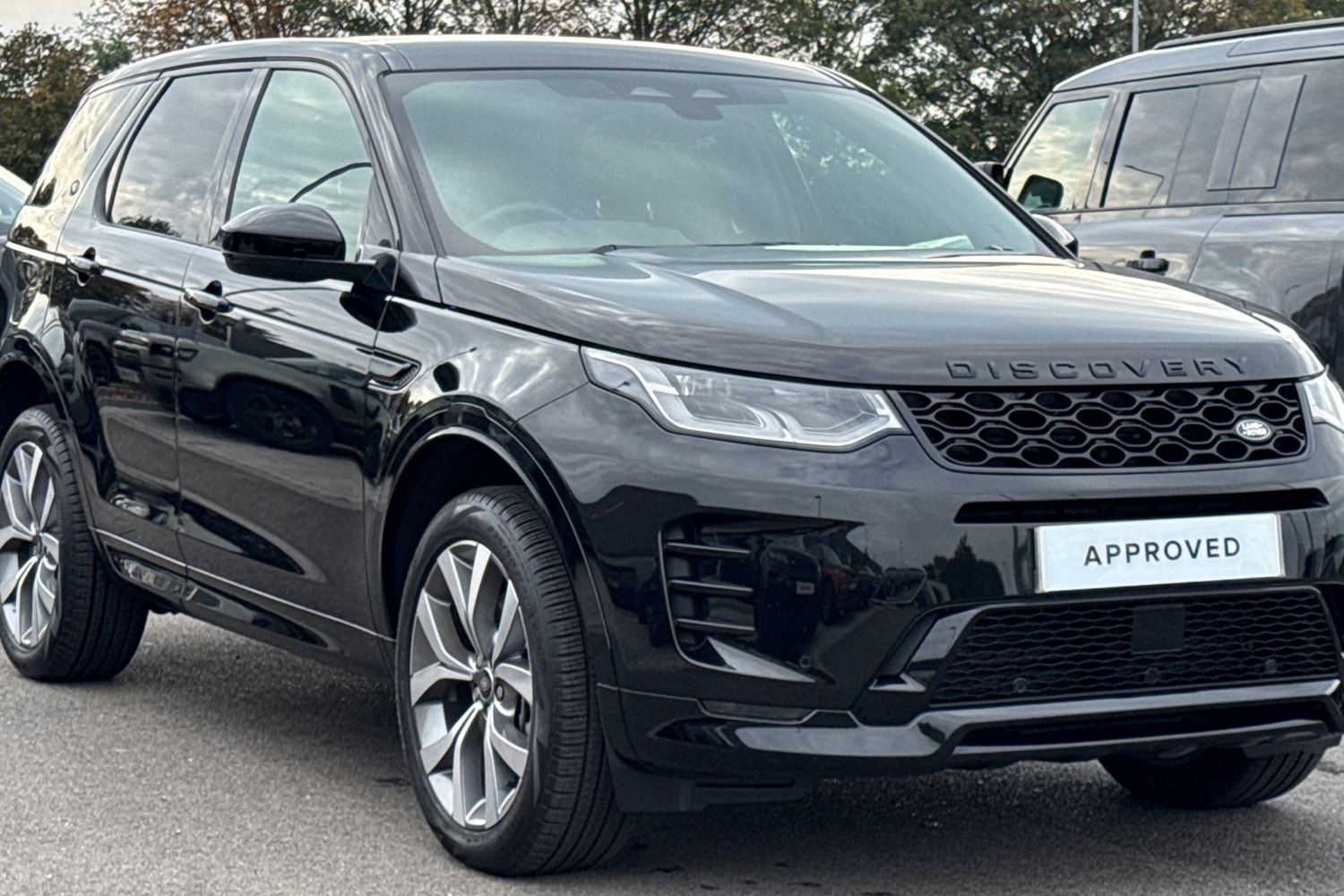 Used Land Rover Discovery Sport 2024 for sale - 76065116: Photo 1