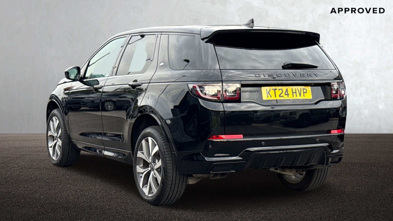 Used Land Rover Discovery Sport 2024 for sale - 76065116: Photo 2