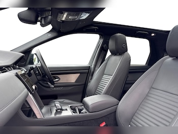 Used Land Rover Discovery Sport 2024 for sale - 76065116: Photo 3