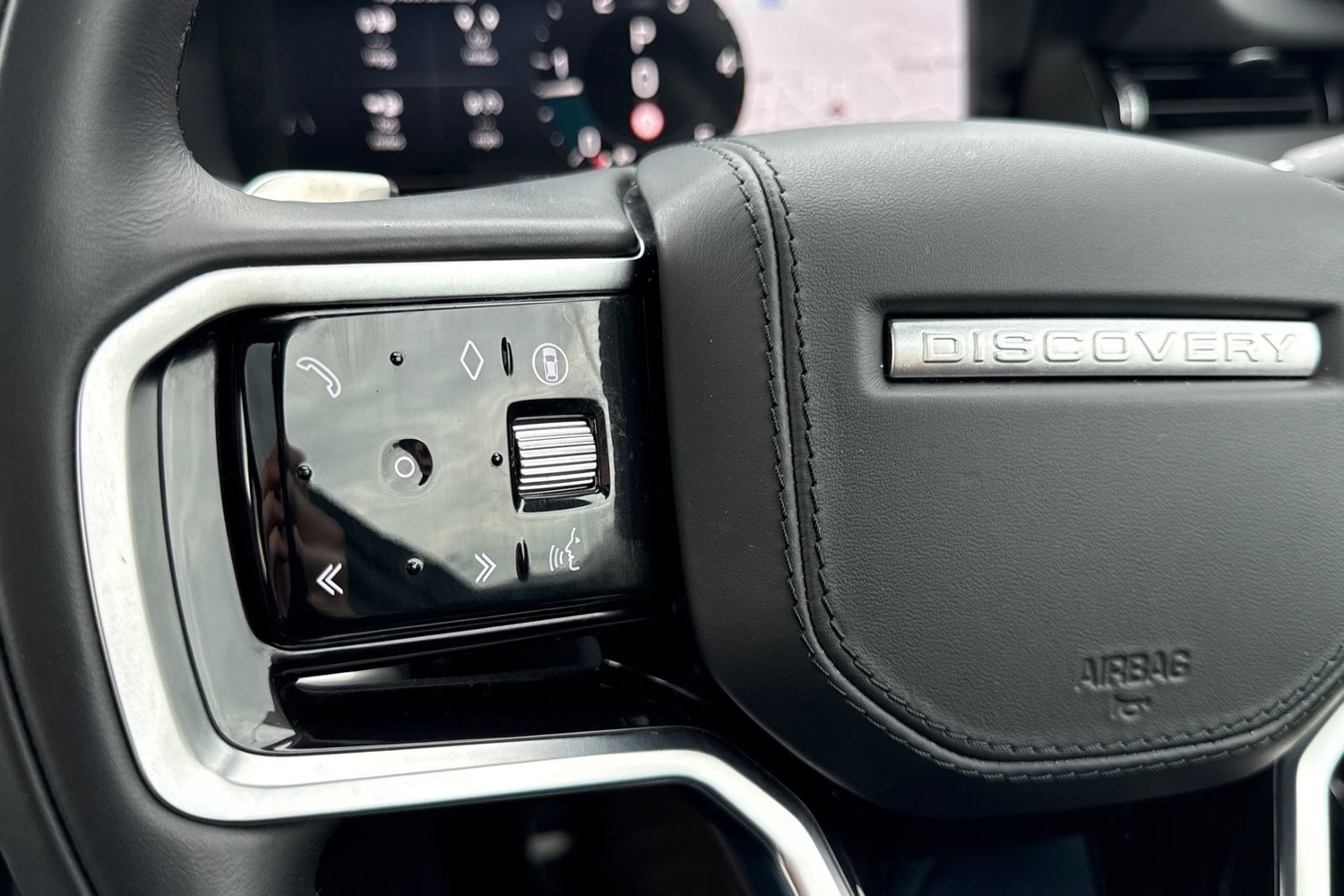 Used Land Rover Discovery Sport 2024 for sale - 76065116: Photo 40