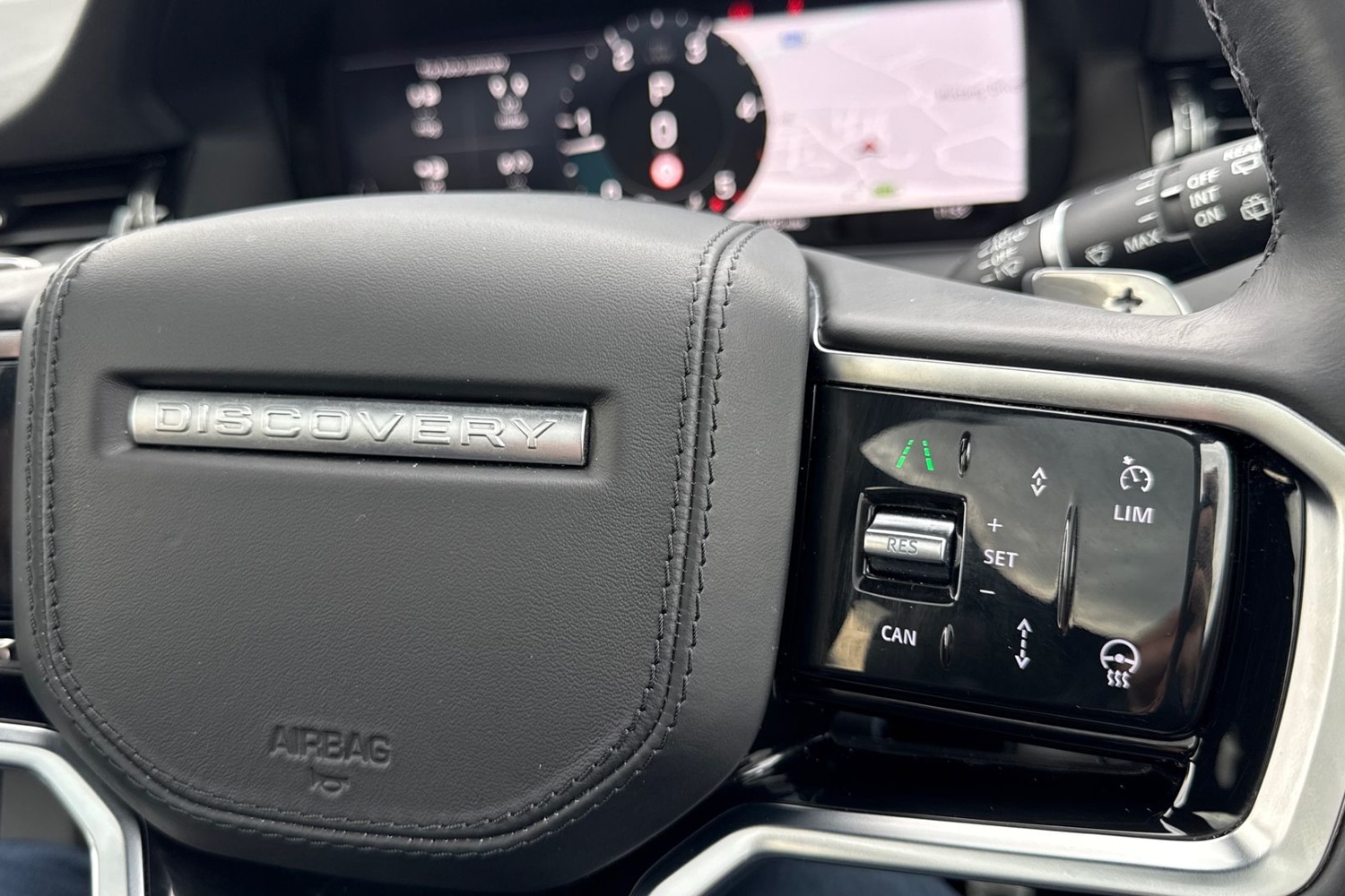 Used Land Rover Discovery Sport 2024 for sale - 76065116: Photo 41